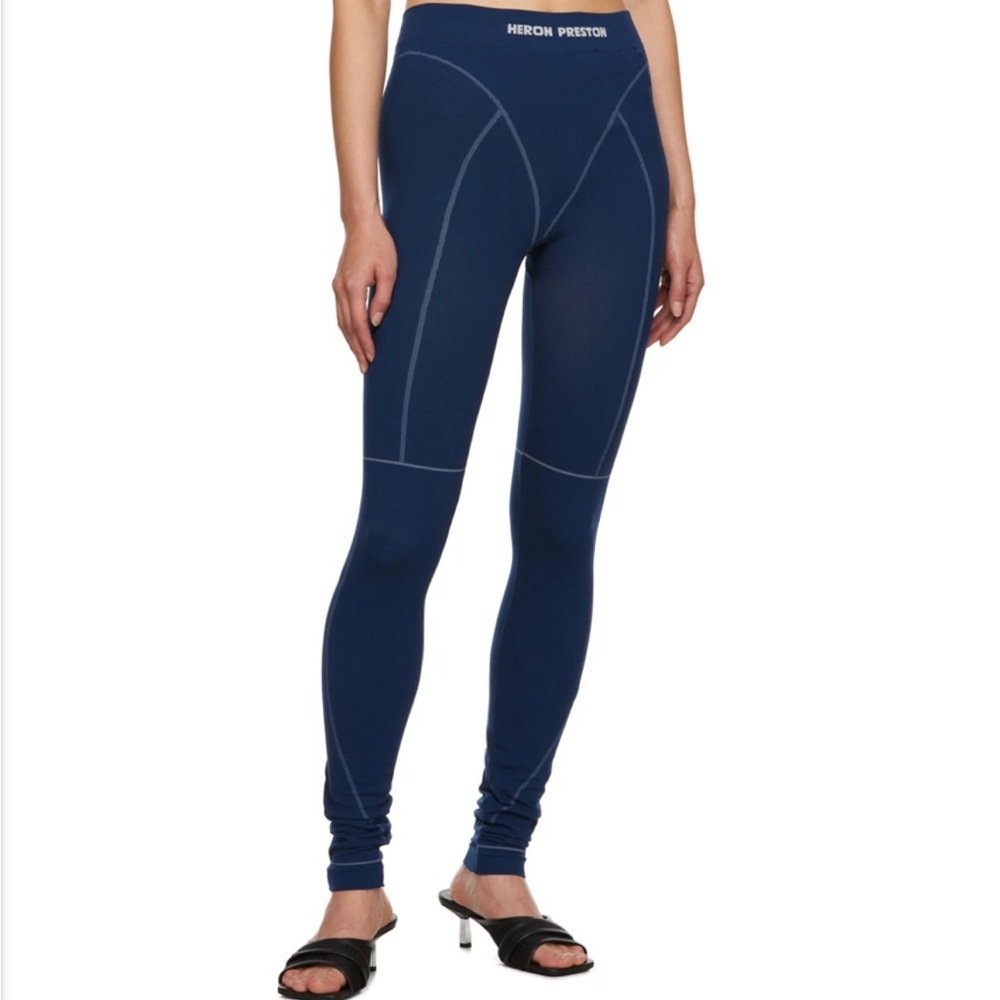 COPY - HERON PRESTON
Navy Active Leggings
Size: L-XL